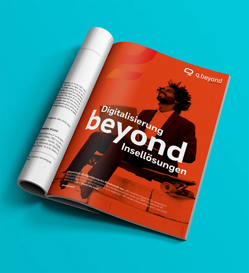 Aufgeschlagene Zeitschrift und man sieht eine Imagekampagne